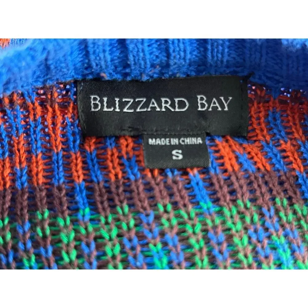 Blizzard Bay Armadillo Ugly Christmas Sweater Small Embroidered Mountains - Picture 5 of 5